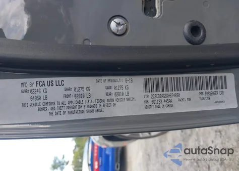 2019 Dodge Challenger Sxt z USA, uszkodzony, nr VIN 2C3CDZAG6KH674030